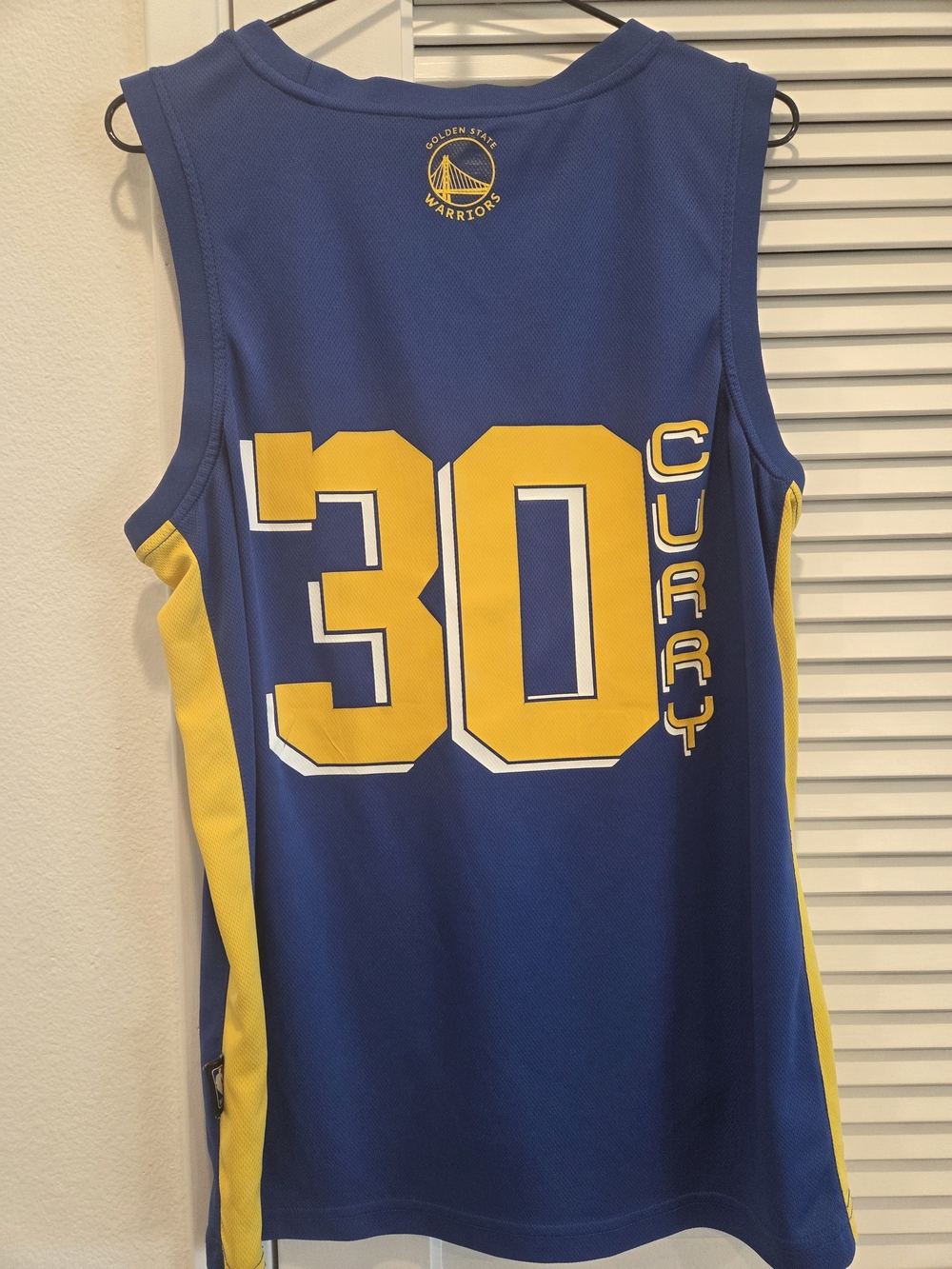 Golden State Warriors Basketball Jersey Nba Licensed - Curry Size M - Picture 3 of 5